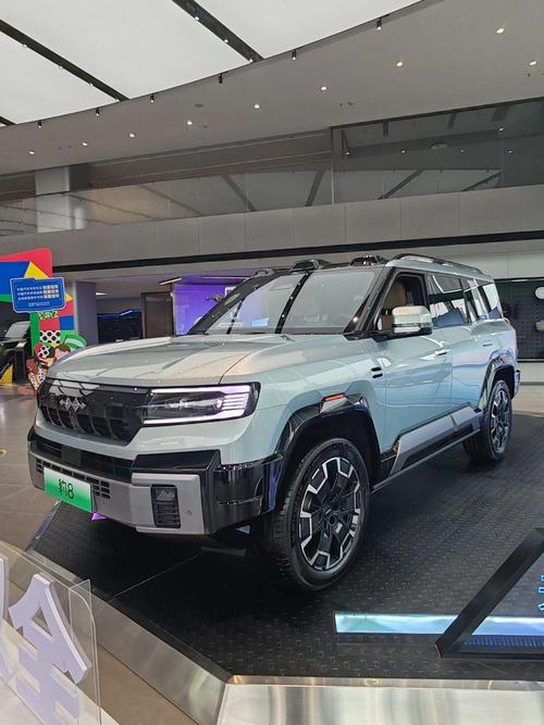 佛山三水区风海信企业管理咨询比亚迪方程豹硬派越野的爆款，英菲尼迪35周年与你共成长